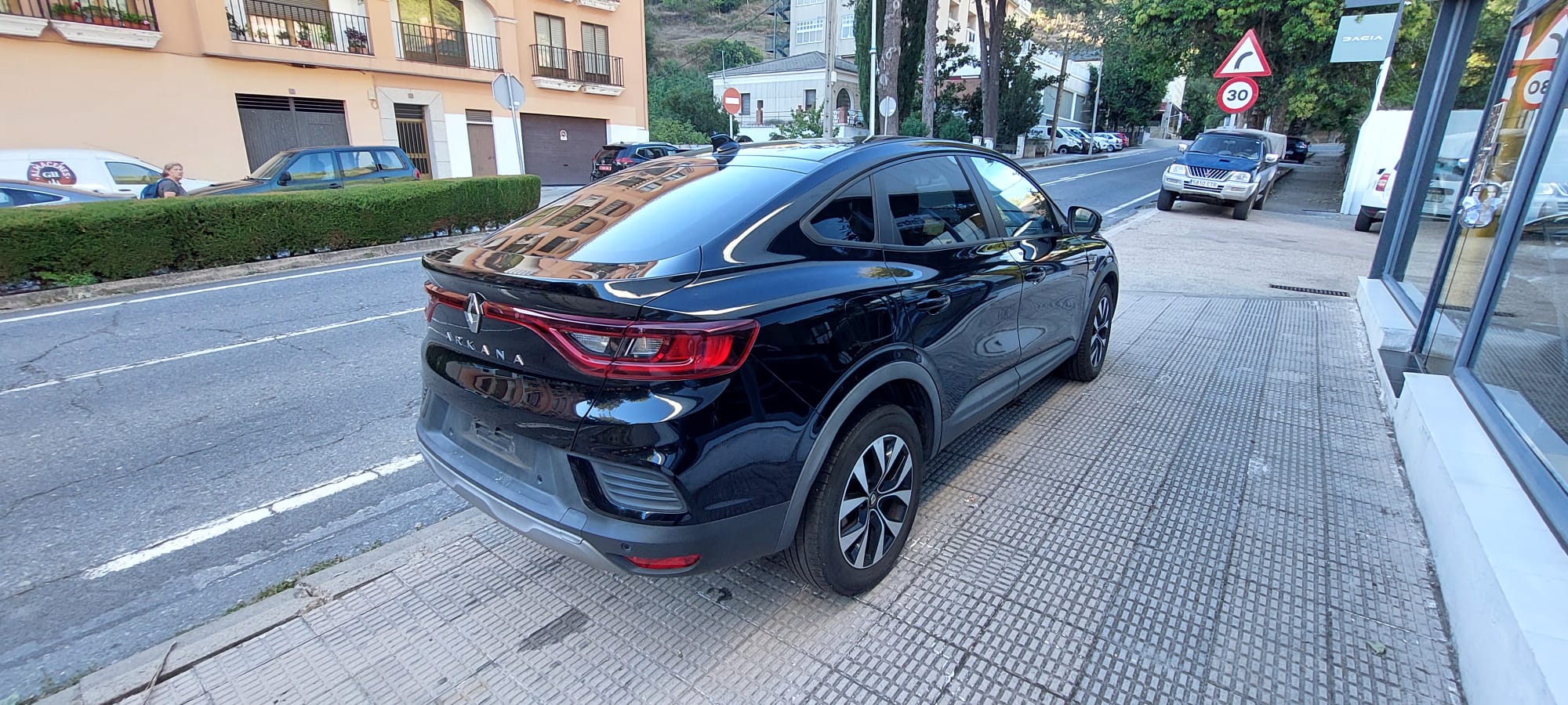 Renault Arkana 1.3 TCE 140CV miniatura 12